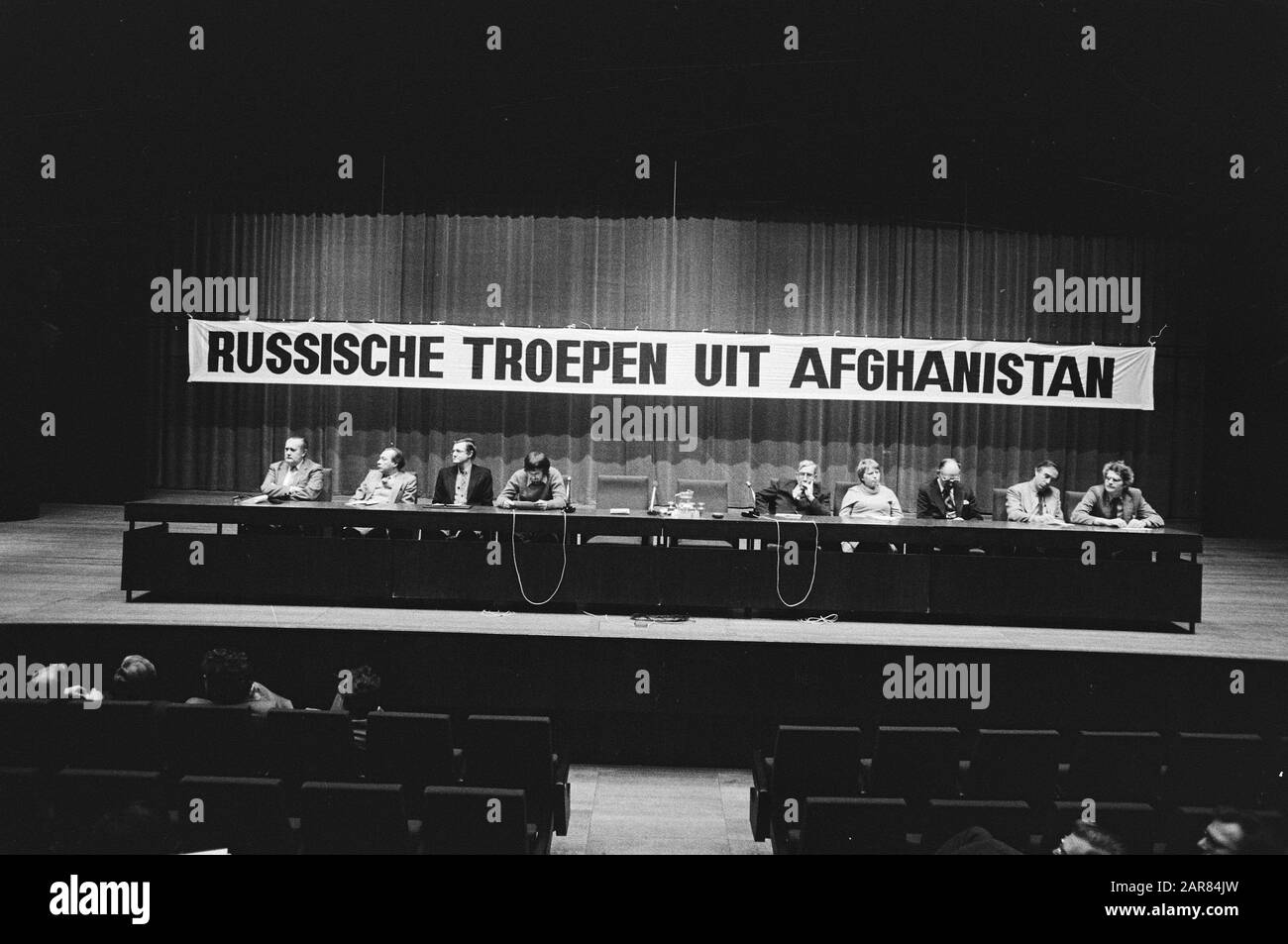 Protestveranstaltung in Utrechter gegen russische Intervention in Afghanistan Datum: 19. Januar 1980 Ort: Utrechter Schlüsselwörter: Protestveranstaltungen Stockfoto