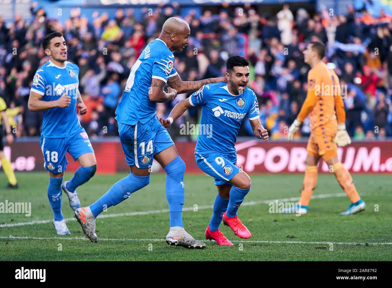 Angel Rodriguez vom Getafe FC feiert während des La Liga-Spiels zwischen Getafe CF und Real Betis Balompie im Coliseum Alfonso Perez in Getafe ein Tor. (Endstand; Getafe CF 1:0 Real Betis Balompie) Stockfoto