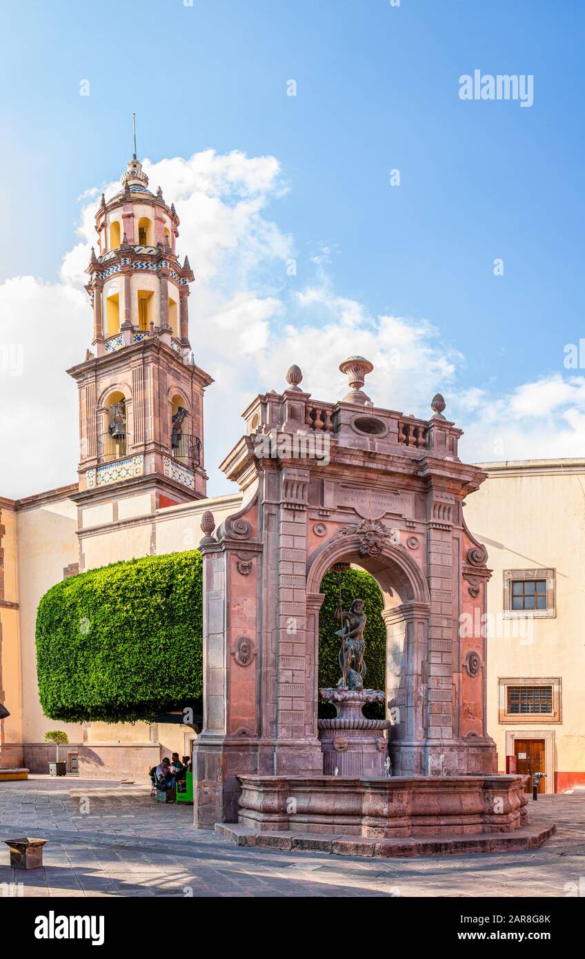 Der Neptun Brunnen und der Tempel des Lebens, in der Stadt Santiago de Queretaro, Staat Queretaro, Mexiko Stockfoto