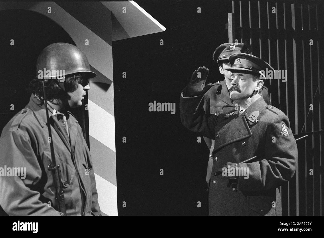 TV: Hadimassa, NR. 4 Roger Whittaker Datum: 6. Januar 1972 Schlagwörter: Szenen Personenname: Hadimassa Stockfoto