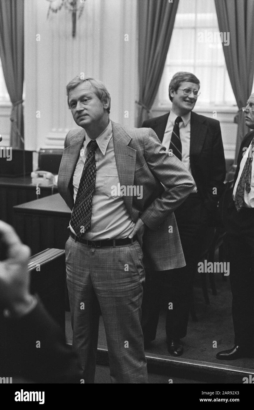 Haus: Brief zu Kernkraftwerken, Andriessen und Wiegel Datum: 26. Mai 1976 Schlagwörter: Politischer Personenname: Andriessen Institutionenname: Zweite Kammer Stockfoto