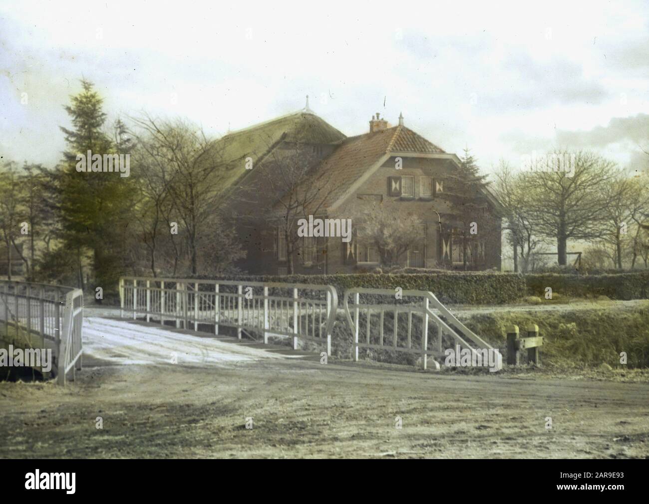 Moderne landwirtschaftliche Gebäude, Wohnungen, alte Wohnungen Datum: Undatierte Lage: Vries Schlüsselwörter: Moderne landwirtschaftliche Gebäude, Wohnungen persönlicher Name: Oudveen Stockfoto