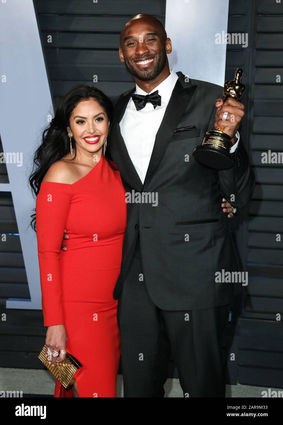 (Akte) Kobe Bryant Stirbt Mit 41. Beverly HILLS, LOS ANGELES, KALIFORNIEN, USA - 04. MÄRZ: Vanessa Laine Bryant und Ehemann/US-Basketballspieler Kobe Bryant kommen zur Oscarparty der Vanity Fair 2018 im Wallis Annenberg Center for the Performing Arts am 4. März 2018 in Beverly Hills, Los Angeles, Kalifornien, Vereinigte Staaten. (Foto von Xavier Collin/Image Press Agency) Credit: Image Press Agency/Alamy Live News Stockfoto