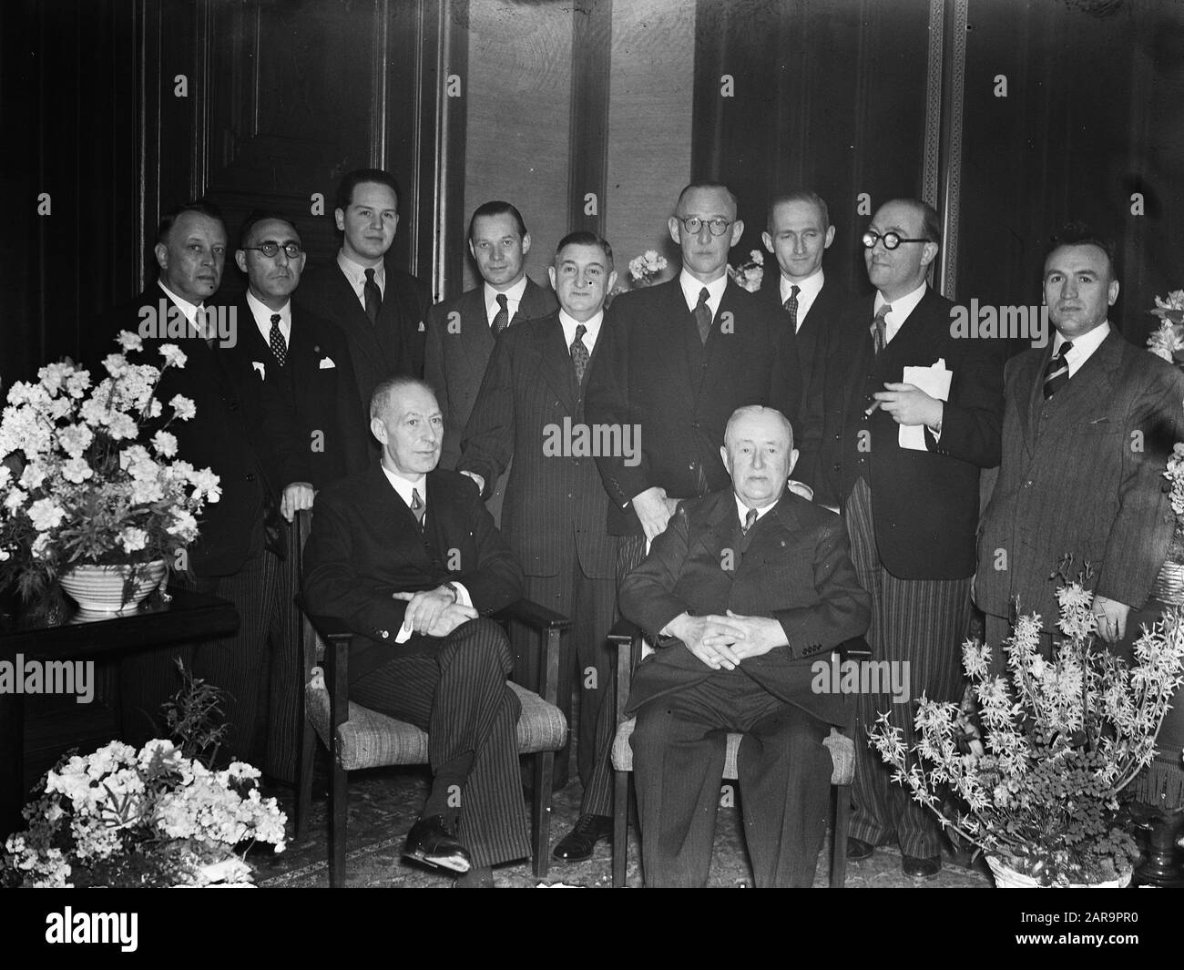 Nijkerk en Compagnie Jubiläum 125 Jahre Datum: 17. März 1948 Stichworte: Jahrestage Personenname: Compagnie, nijkerk Stockfoto