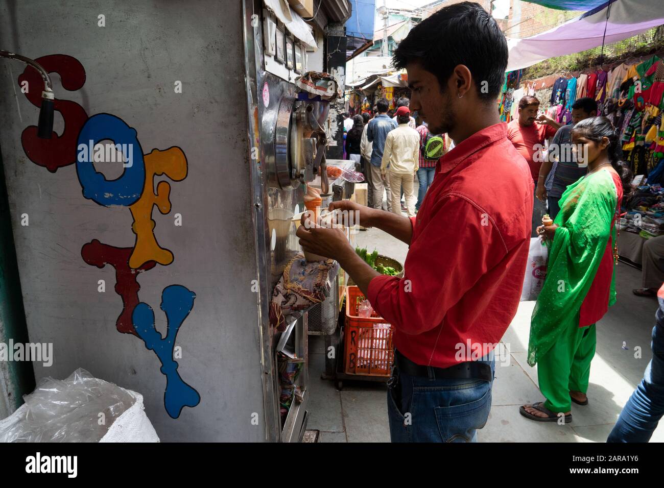 Softy Ice Cream Shop, Lala Bazar, Almora, Uttarakhand, Indien, Asien Stockfoto