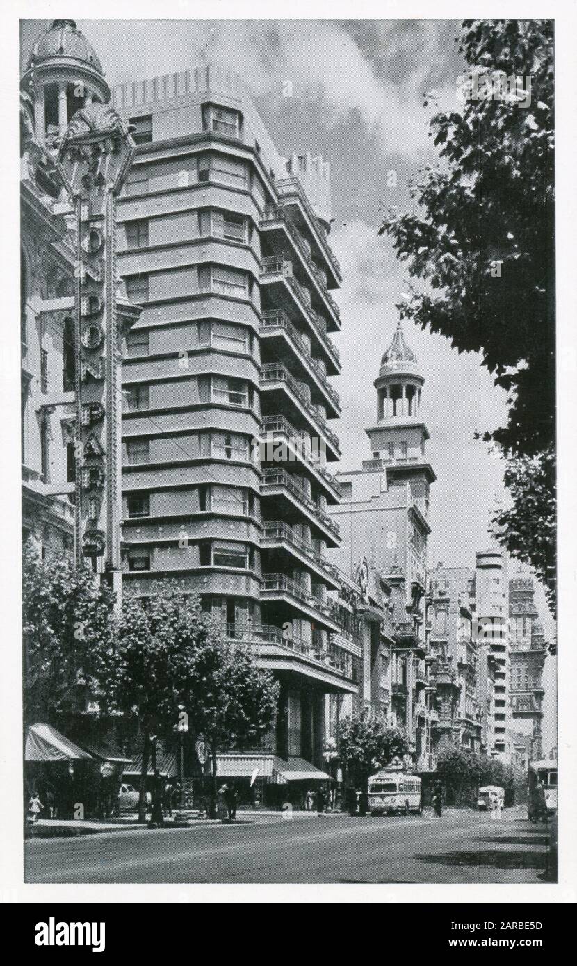 Montevideo, Uruguay, Avenida 18 de Julio Stockfoto
