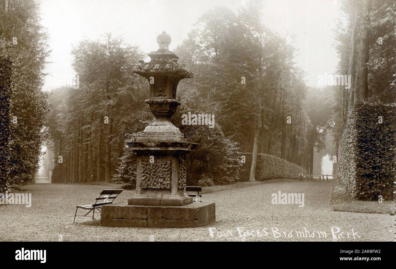 Four Faces - Garten im Bramham Park, West Yorkshire. Stockfoto