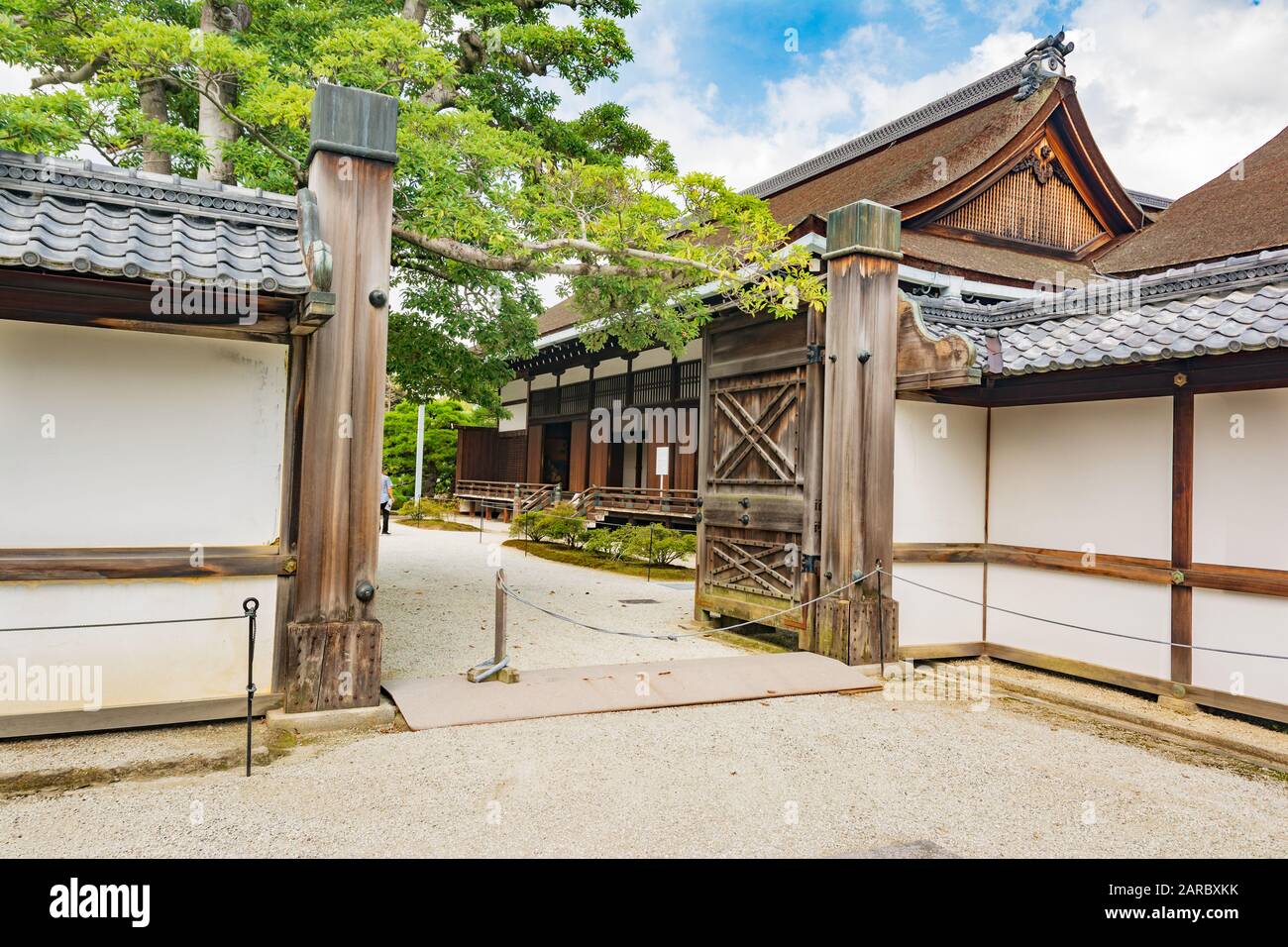 Kyoto, Japan, Asien - 3. September 2019: Eingang des kaiserlichen Palastes Stockfoto