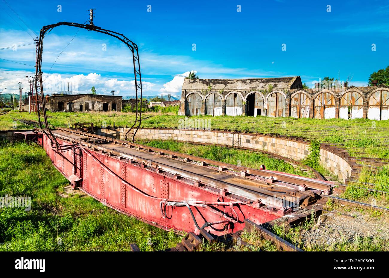 Bahndrehscheibe im Gyumri Depot in Armenien Stockfoto