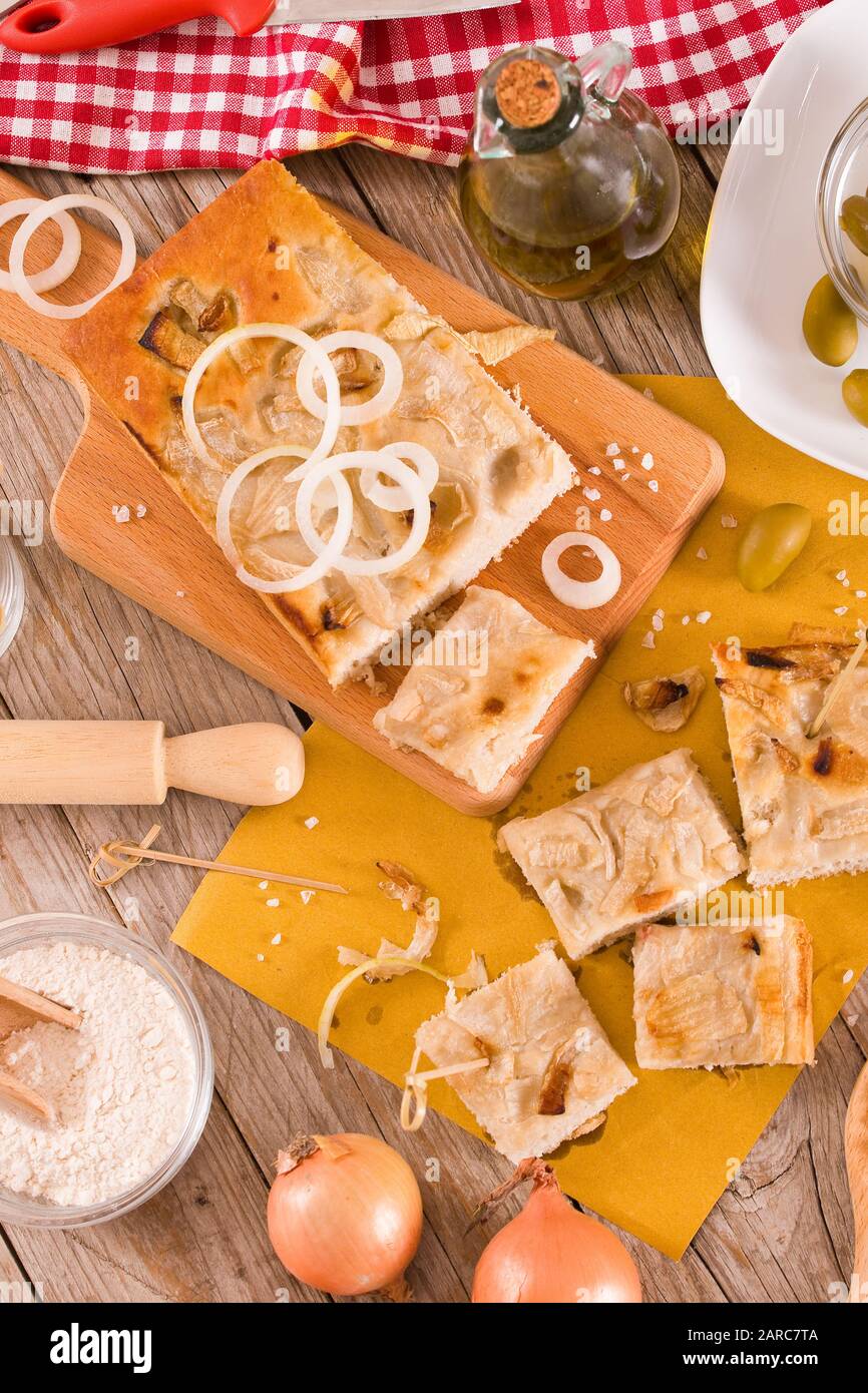 Genueser focaccia Fladenbrot. Stockfoto