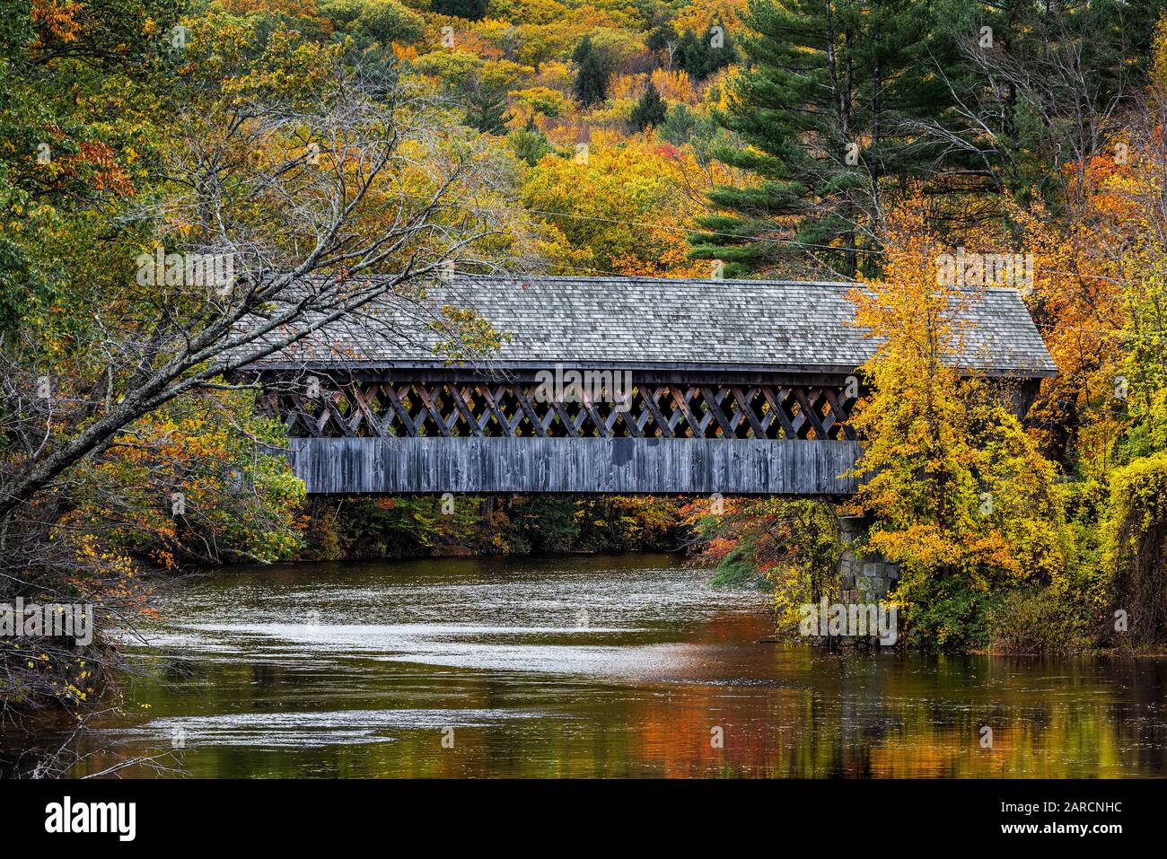 New England College Covered Bridge. Stockfoto