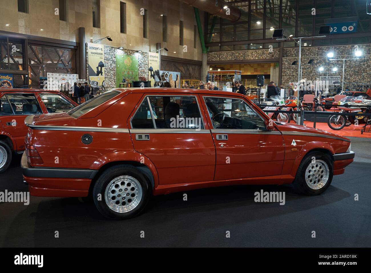 Alfa Roemo 75 Pódium. Retro Málaga 2020, Andalusien, Spanien. Stockfoto