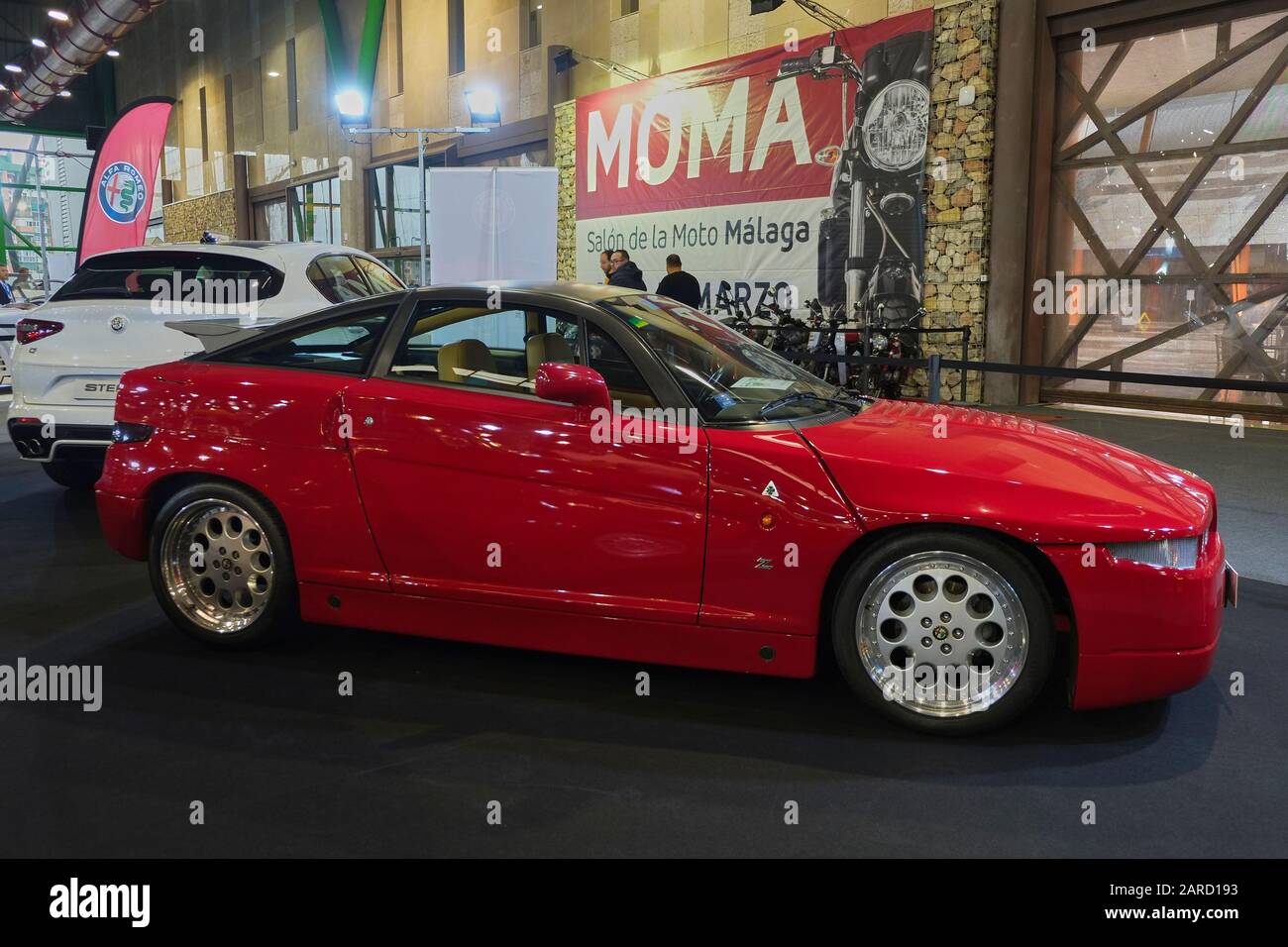 Alfa Romeo SZ (Sprint Zagato) oder es-30. Retro Málaga 2020, Andalusien, Spanien. Stockfoto