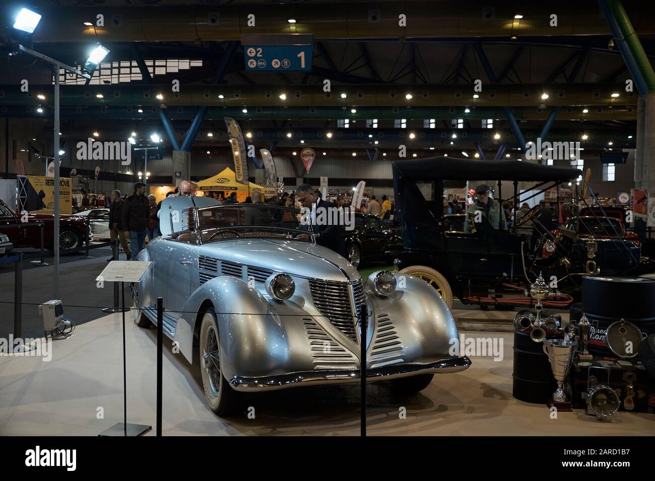 1939 Lancia Astura. "Das letzte Werk von Vinczo". Retro Málaga 2020, Andalusien, Spanien. Stockfoto