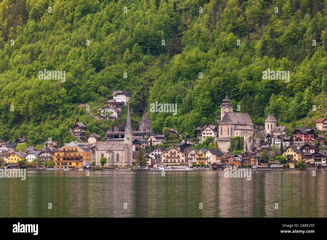 Hallstatt, Österreich, Natur Landschaft von Hallstatt Dorf mit Blick auf den See und die Berge Stockfoto