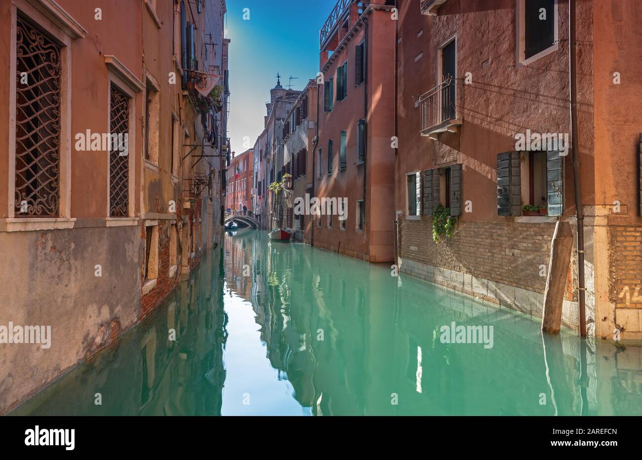 Seitenkanal in Venedig, Italien Stockfoto