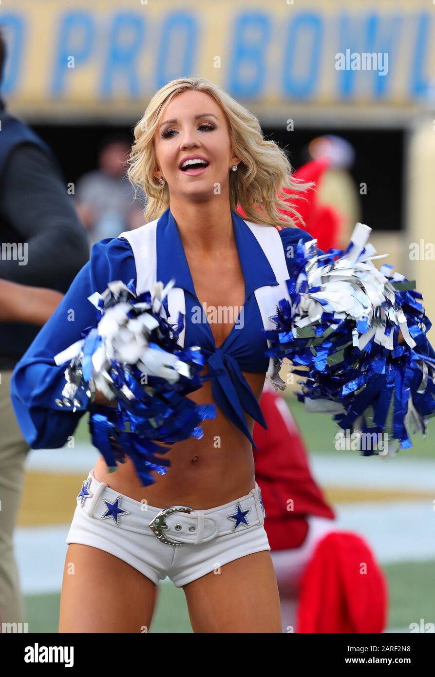 Cowboys Cheerleader Stockfotos Und Bilder Kaufen Alamy