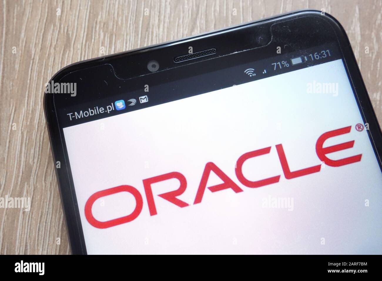 Das Oracle Logo wird auf einem modernen Smartphone angezeigt Stockfoto