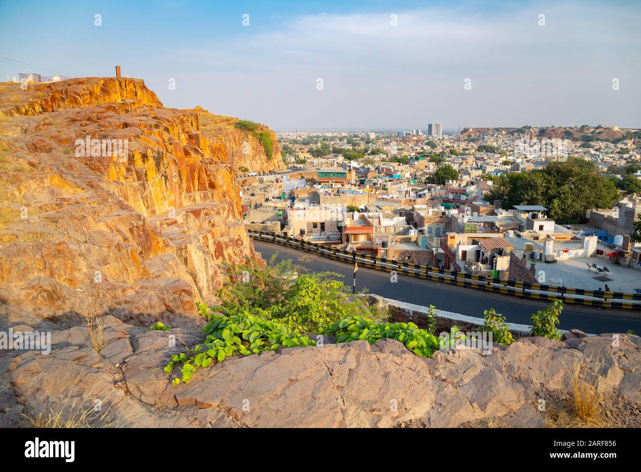 Jodhpur alte Stadt und Klippe in Indien Stockfoto