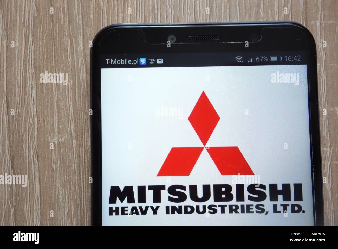 Das Logo von Mitsubishi Heavy Industries wird auf einem modernen Smartphone angezeigt Stockfoto