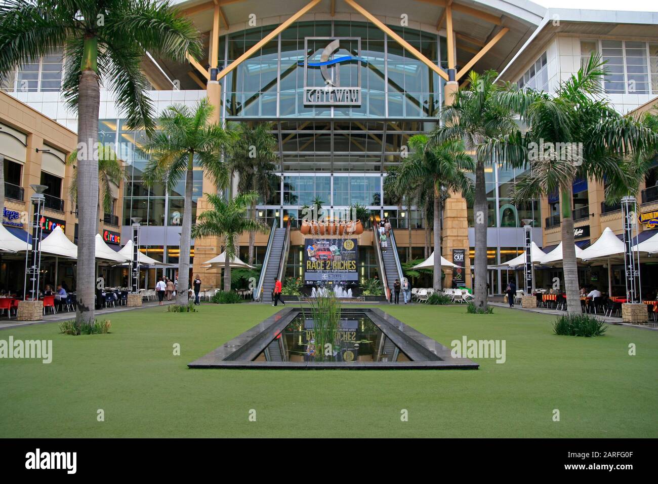 Eingang zum Gateway Shopping Center, Durban, KwaZulu Natal, Südafrika. Stockfoto