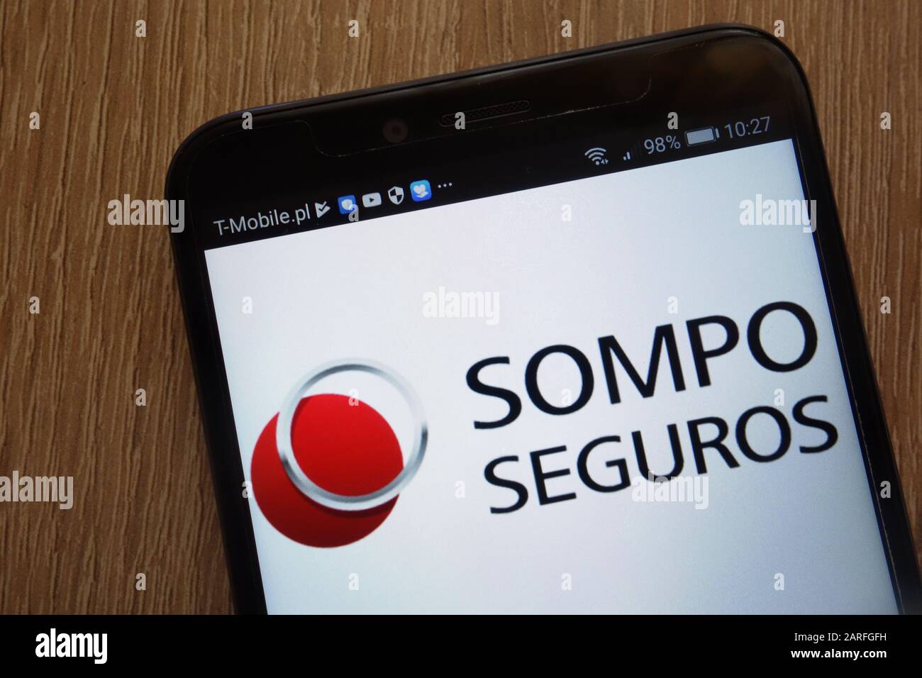 Das Logo von Sompo Holdings wird auf einem modernen Smartphone angezeigt Stockfoto