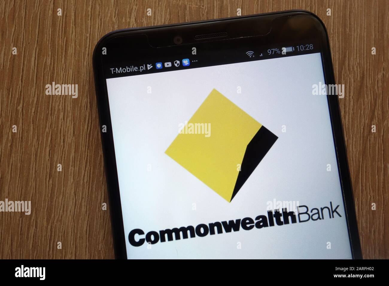 Das Logo der Commonwealth Bank of Australia wird auf einem modernen Smartphone angezeigt Stockfoto