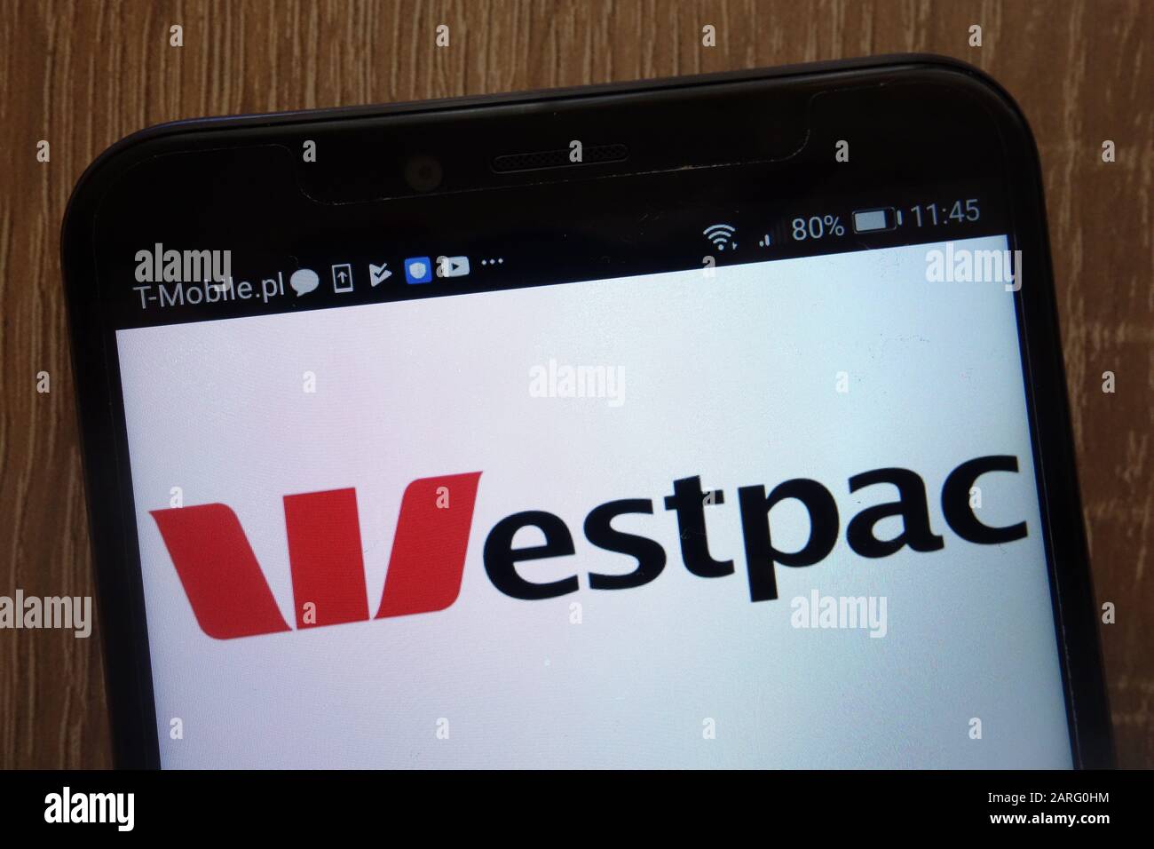 Das Logo der Westpac Banking Corporation wird auf einem modernen Smartphone angezeigt Stockfoto