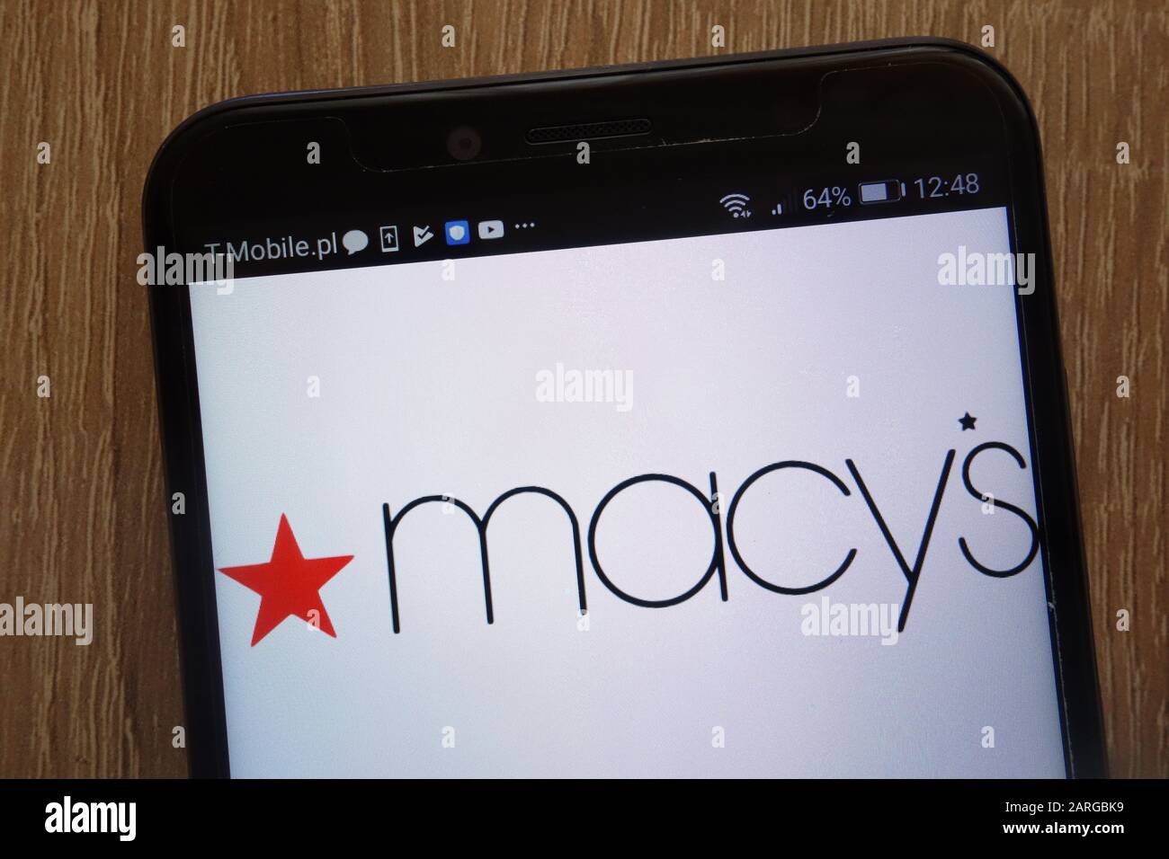 Macys Logo wird auf einem modernen Smartphone angezeigt Stockfoto