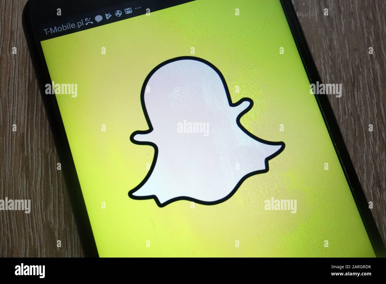 Das Snapchat-Logo wird auf einem modernen Smartphone angezeigt Stockfoto