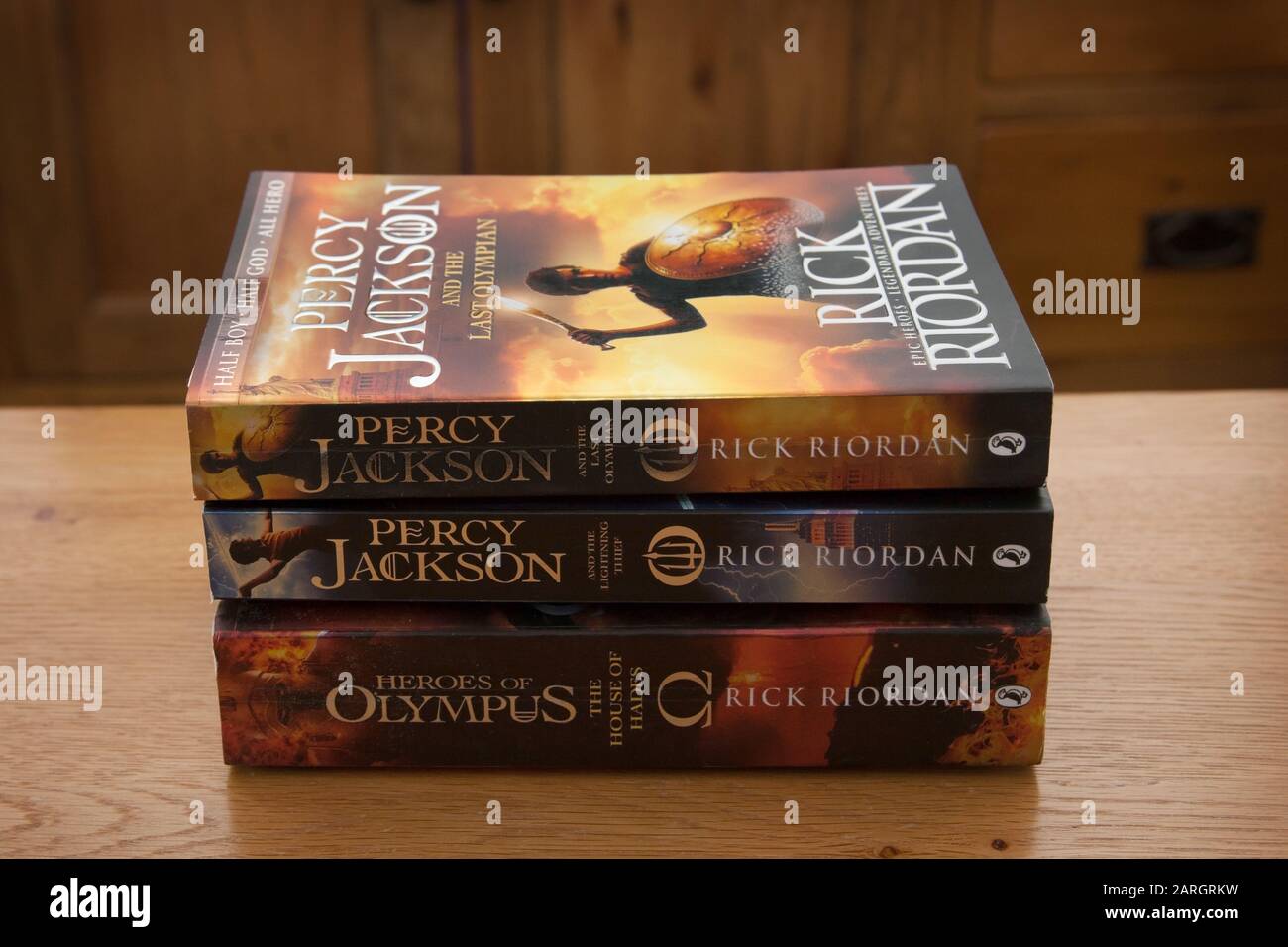 Percy Jackson Buch Stockfotos Und Bilder Kaufen Alamy