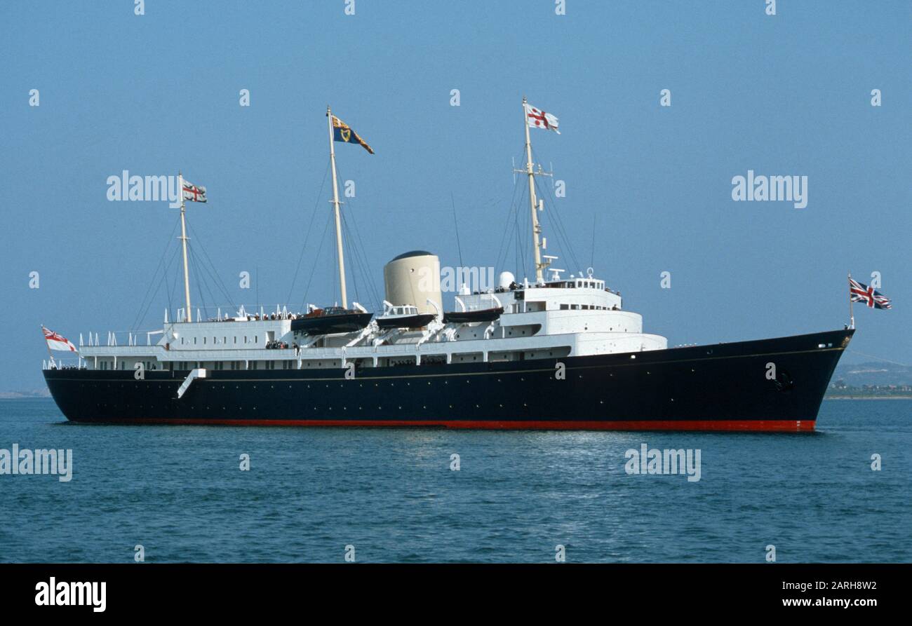 HMY Britannia moored at Cowes, Insel Wight, Großbritannien August 1984 Stockfoto