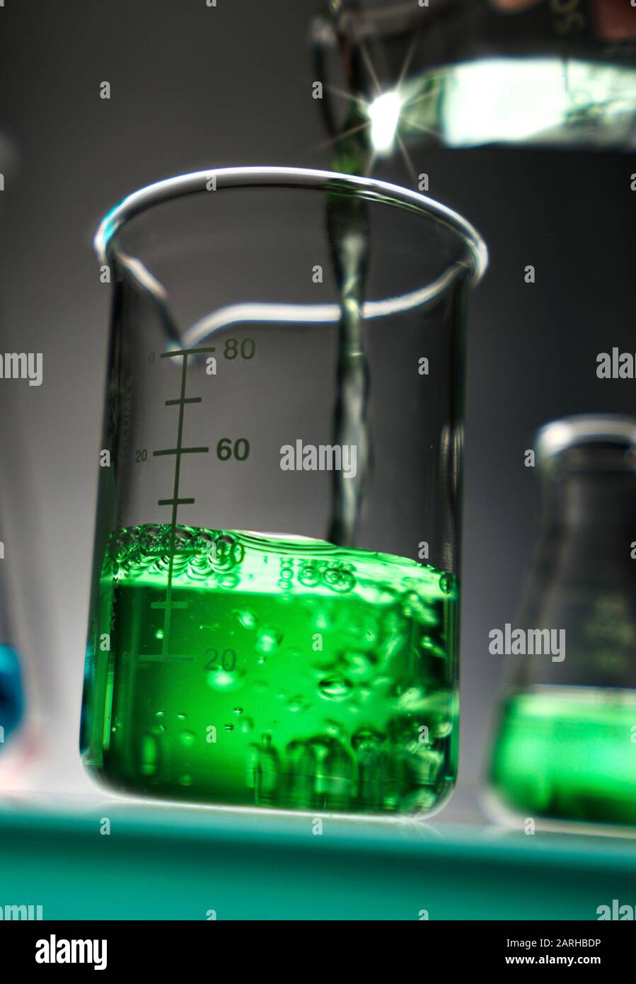 Montreal, Quebec, Kanada, 25. Januar 2020. Sammlung von Laborteströhren und Bechergläsern. Montreal, Quebec, Kanada.Credit:Mario Beauregard/Alamy News Stockfoto