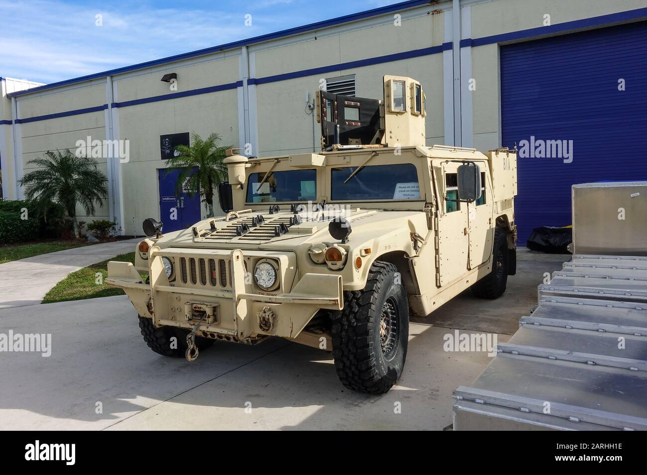 Ft. Pierce, FL/USA-1/27/20: Ein Land Special Operations Transport and Assault Vehicle, das von Navy Seals im Kampf eingesetzt wird. Stockfoto