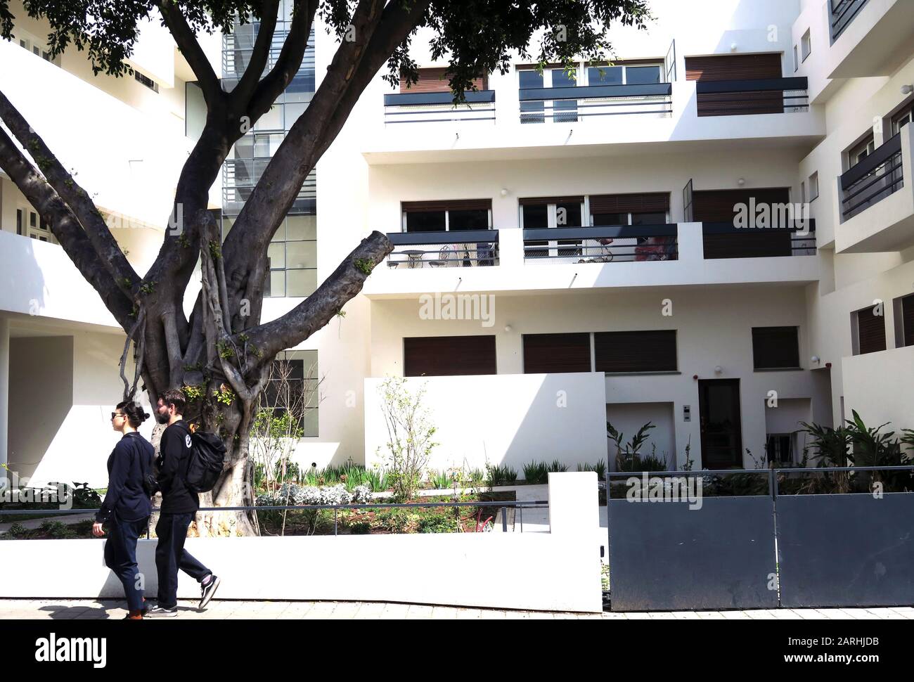 Apartmentgebäude im Bauhausstil in Tel Aviv Israel Stockfoto