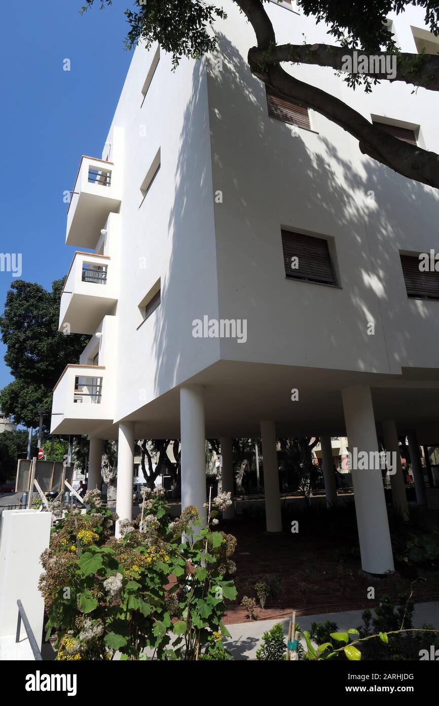 Apartmentgebäude im Bauhausstil in Tel Aviv Israel Stockfoto