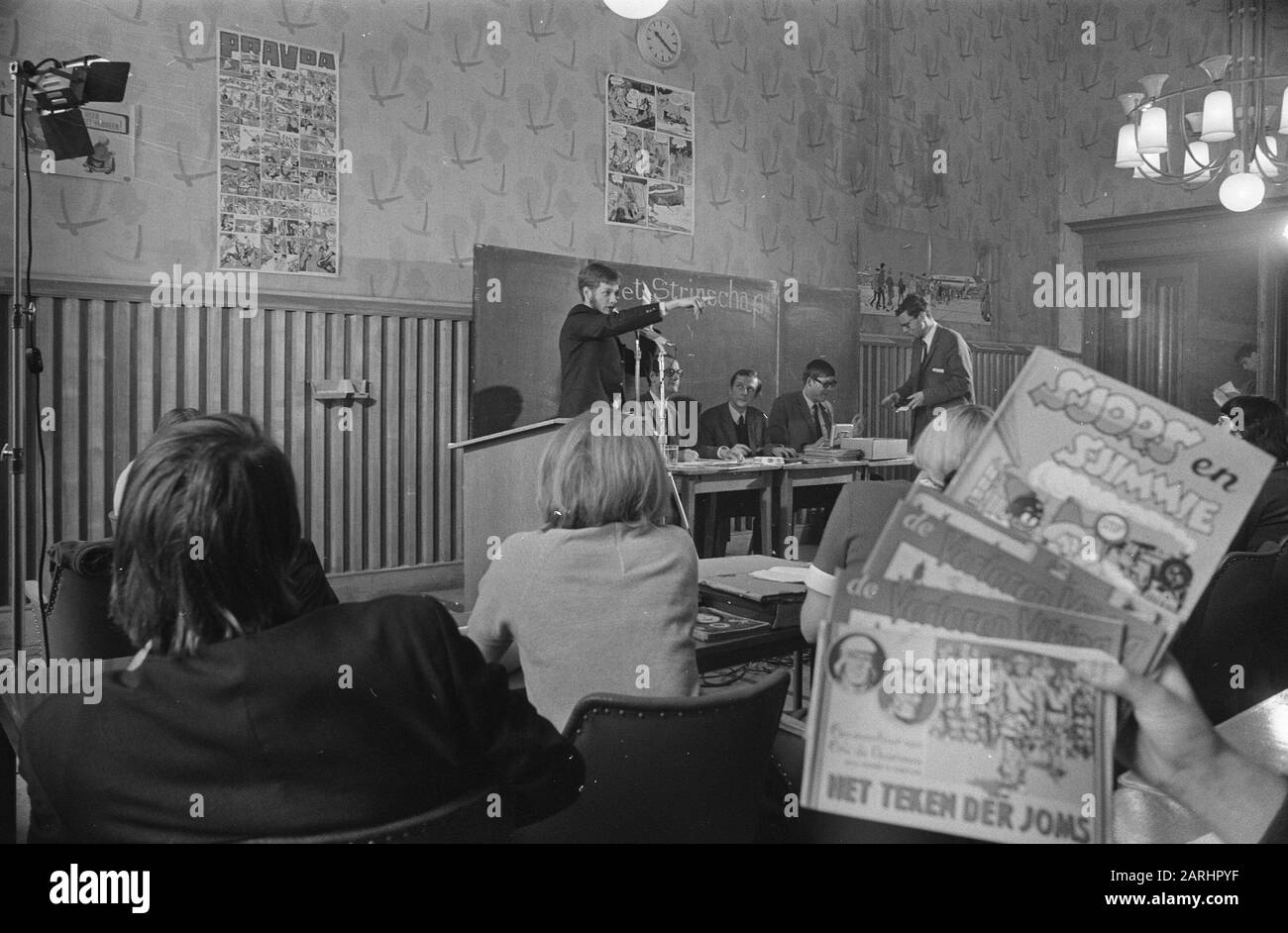 Auktion von Comics Datum: 2. Mai 1970 Schlüsselwörter: Comics, Auktion Stockfoto