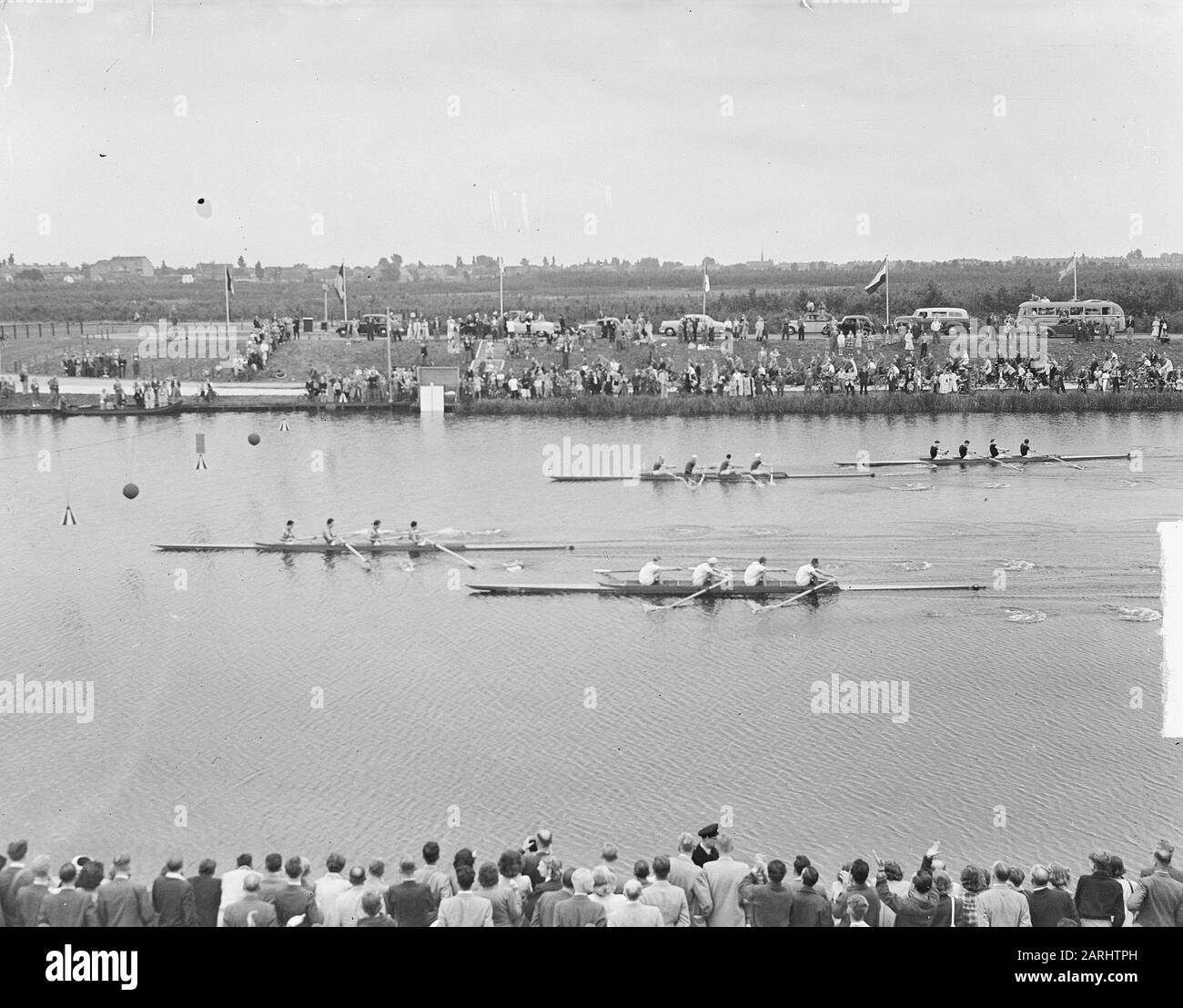 Europäischer Roeikamp Bosbaan, Datum feiern: 29. August 1949 Ort: Amsterdam, Amsterdamse Bos, Bosbaan, Noord-Holland Schlüsselwörter: Rudern Stockfoto