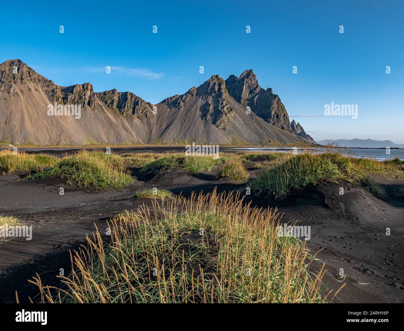 Island Vestrahorn Berg Stockfotos Und bilder Kaufen Alamy island-vestrahorn-berg-stockfotos-und-bilder-kaufen-alamy