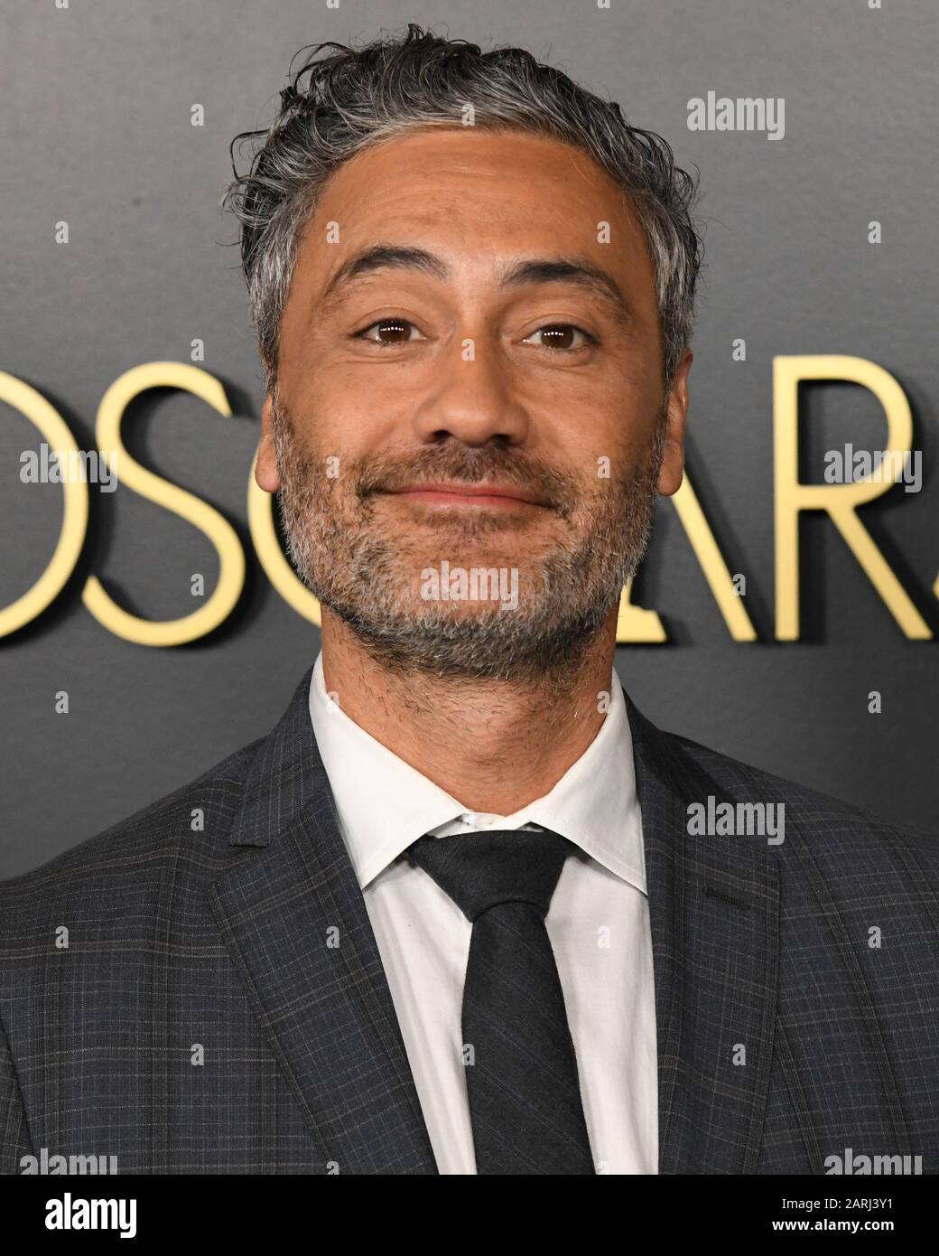 27. Januar 2020, Hollywood, Kalifornien, USA: Taika Waititi besucht den 92. Oscarnominierten Luncheon im Ray Dolby Ballroom. (Bild: © Billy Bennight/ZUMA Wire) Stockfoto