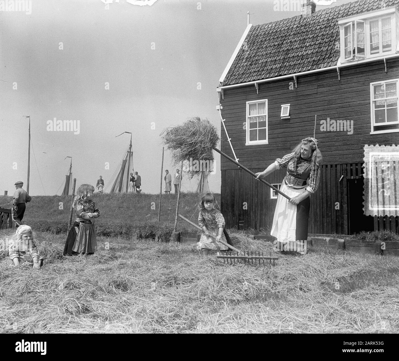 Heuzeit auf Island Marken Datum: 12. Juni 1953 Ort: Marken Stockfoto