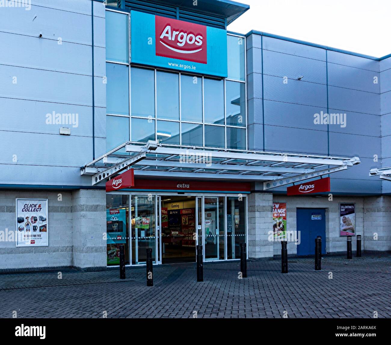 Der Argos Extra Store im Liffey Valley Retail Park in West Dublin. Stockfoto