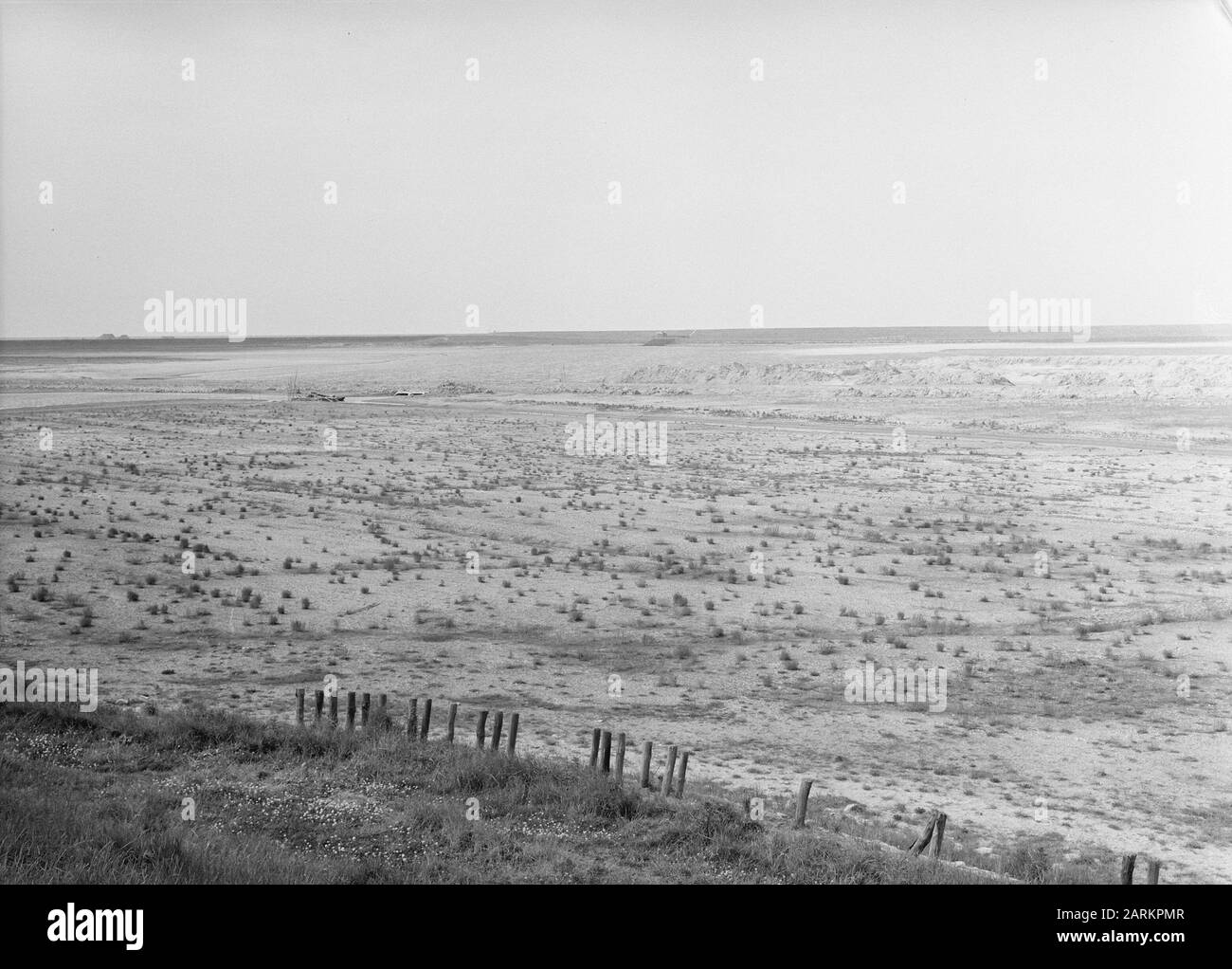 Inpoldering en bemaling, neuer Polder Datum: Juni 1957 Ort: Dreischor Schlüsselwörter: Inpoldering en bemaling, neuer Polder Stockfoto