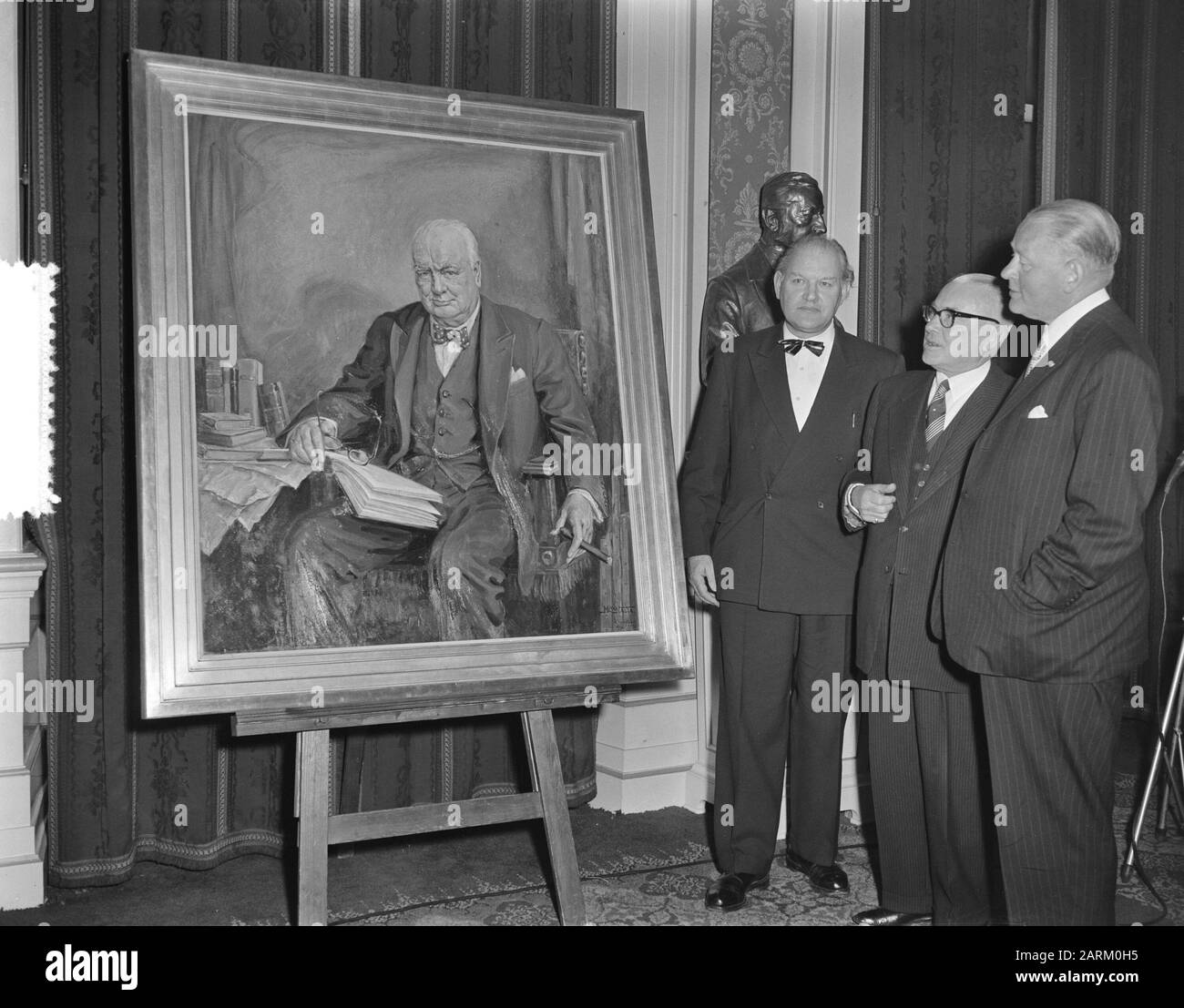 Gemälde von Winston Churchill für Die Zweite Kammer Max Nauta