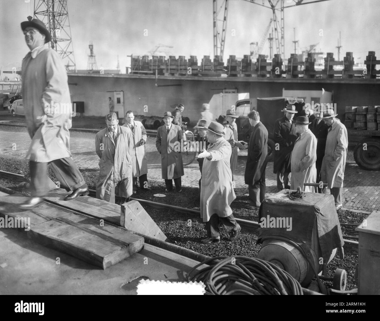 Kiellegging für neue Walfänger bei Wilton Fijenoord Datum: 3. November 1953 Schlagwörter: Walfänger Institutionenname: Wilton-Fijenoord Stockfoto