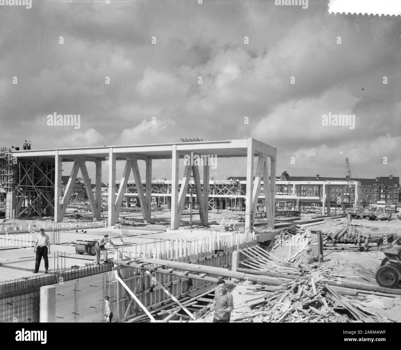 Arbeit am neuen RAI-Gebäude am Europlein Datum: 26. August 1959 Stockfoto