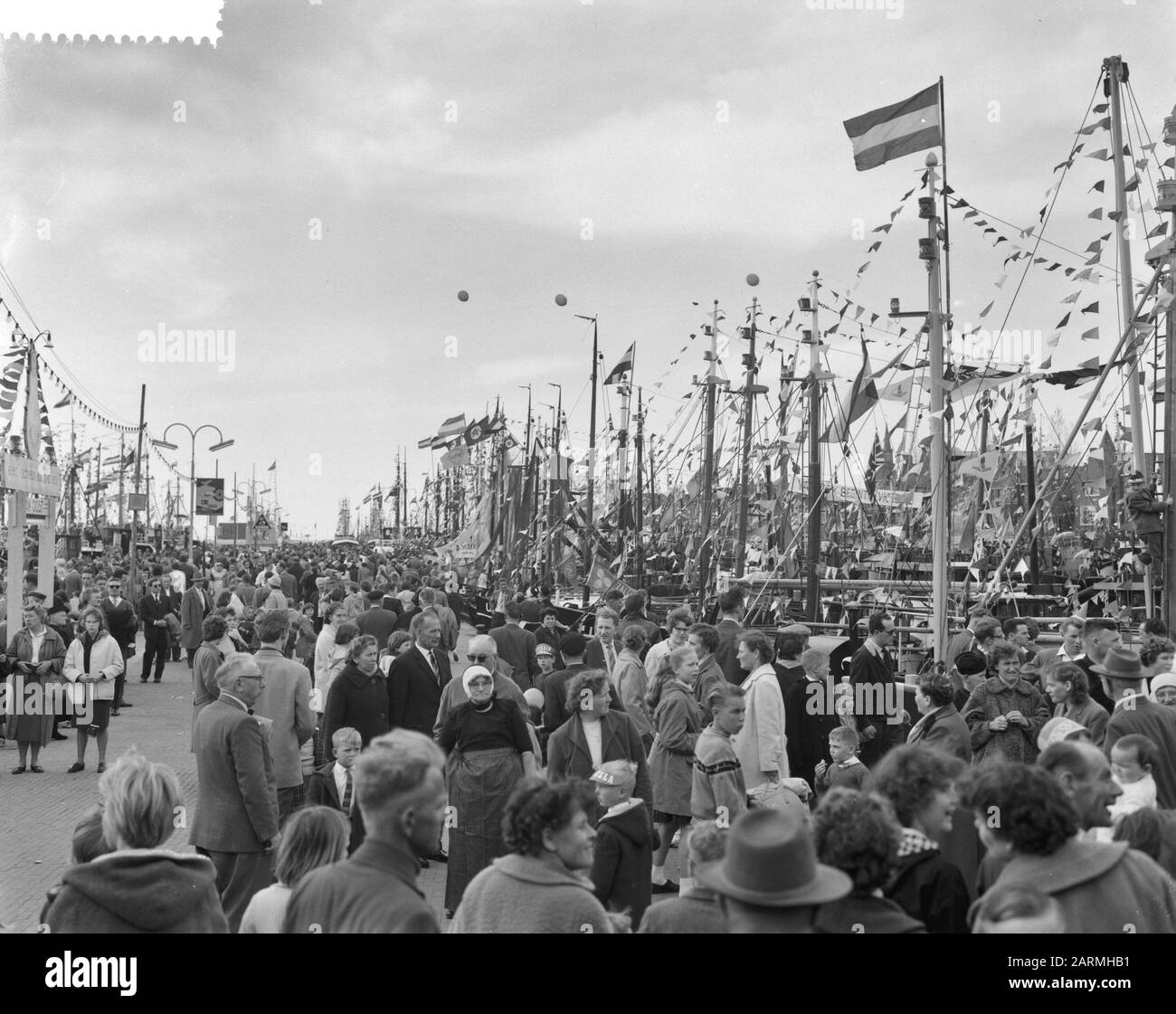 Fischereitag 1961 in Urk. Datum: 15.April 1961 Ort: Flevoland, Urk Stockfoto