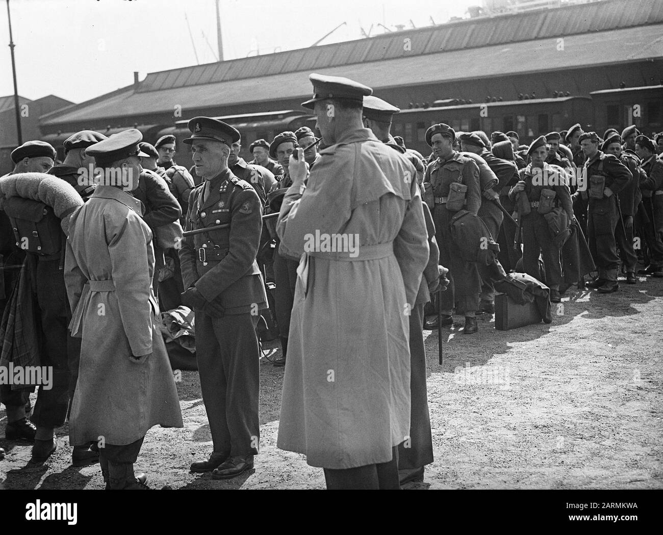 Abfahrt Second Division nach Indonesien Datum: 10. April 1947 Ort: Indonesien Schlagwörter: Abreise Stockfoto