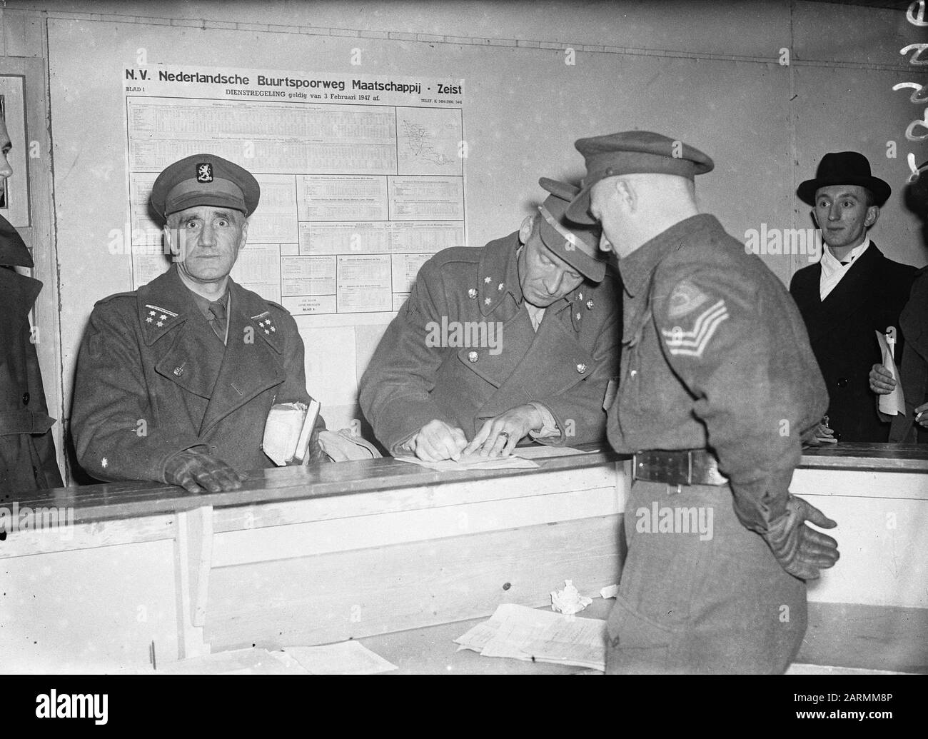 Major General W. J. K. Baay Commissioner Second Division Datum: 4. April 1947 Schlüsselwörter: Division, Commissioner Stockfoto