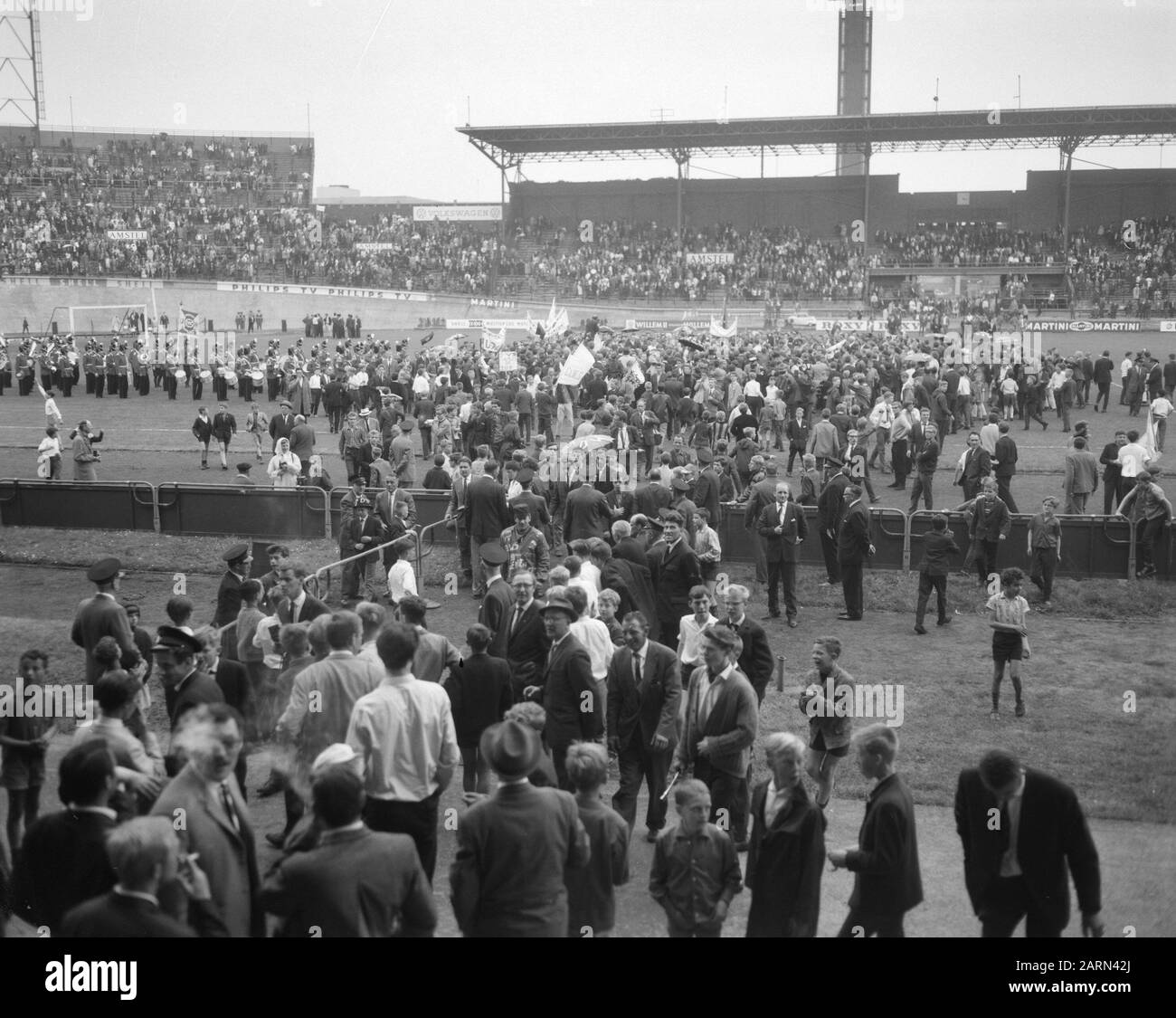 DWS gegen GVAV 3-1, DWS-Meister der Eredivisie, das Feststellungsdatum: 18. Mai 1964 Schlüsselwörter: Champions, Sport, Fußball Stockfoto